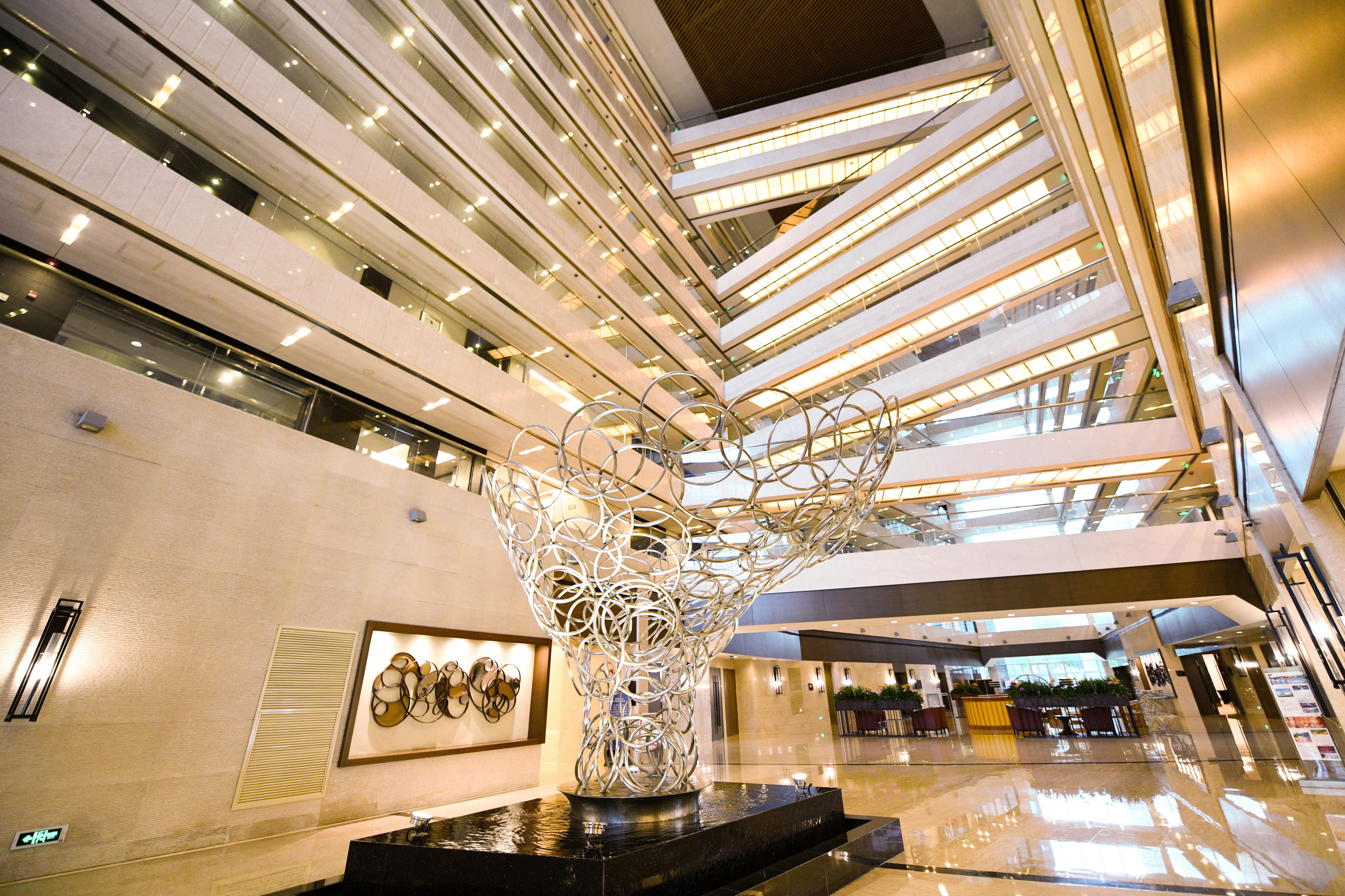 Crowne Plaza Shanghai Xiayang Lake By Ihg Qingpu Екстериор снимка