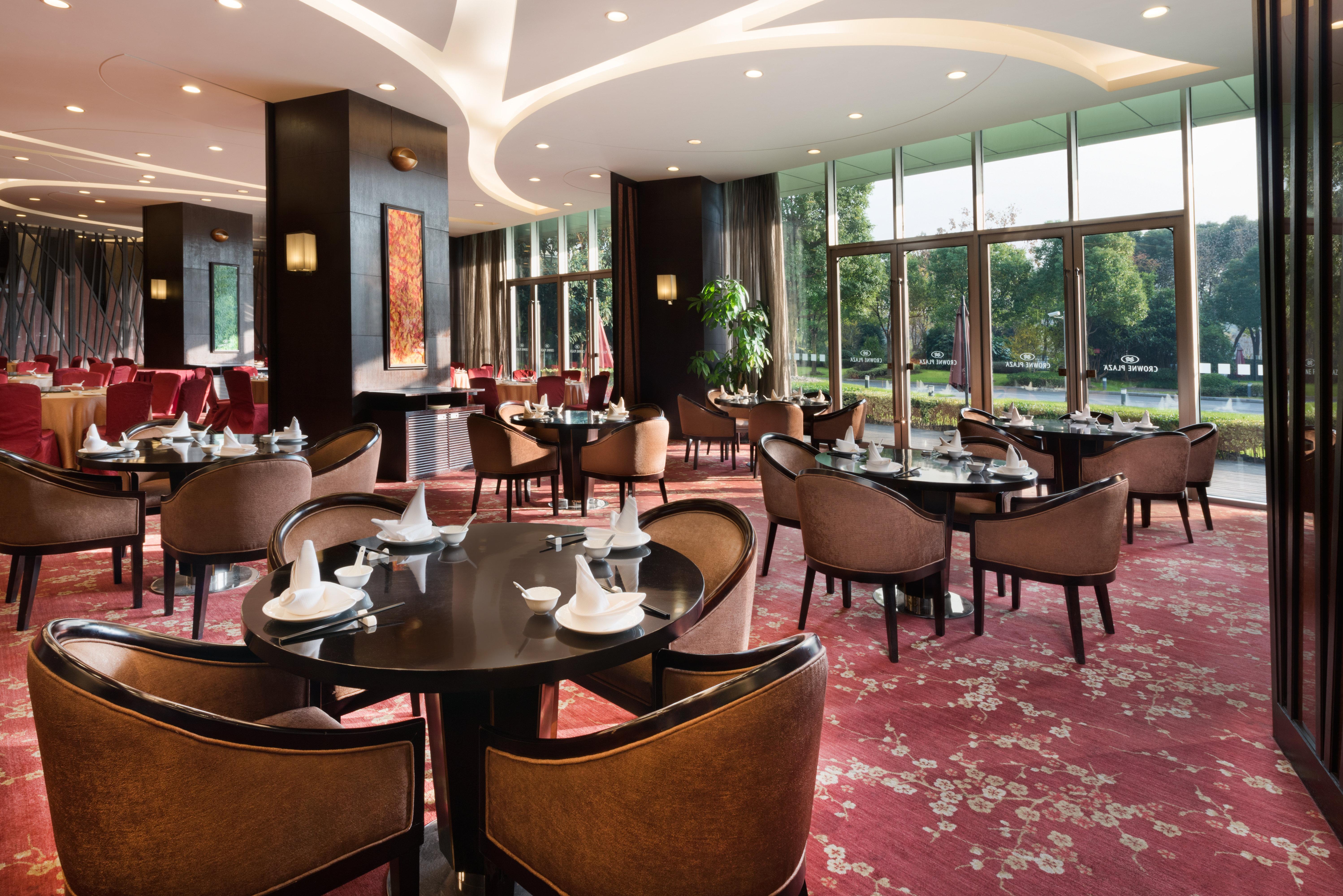 Crowne Plaza Shanghai Xiayang Lake By Ihg Qingpu Екстериор снимка