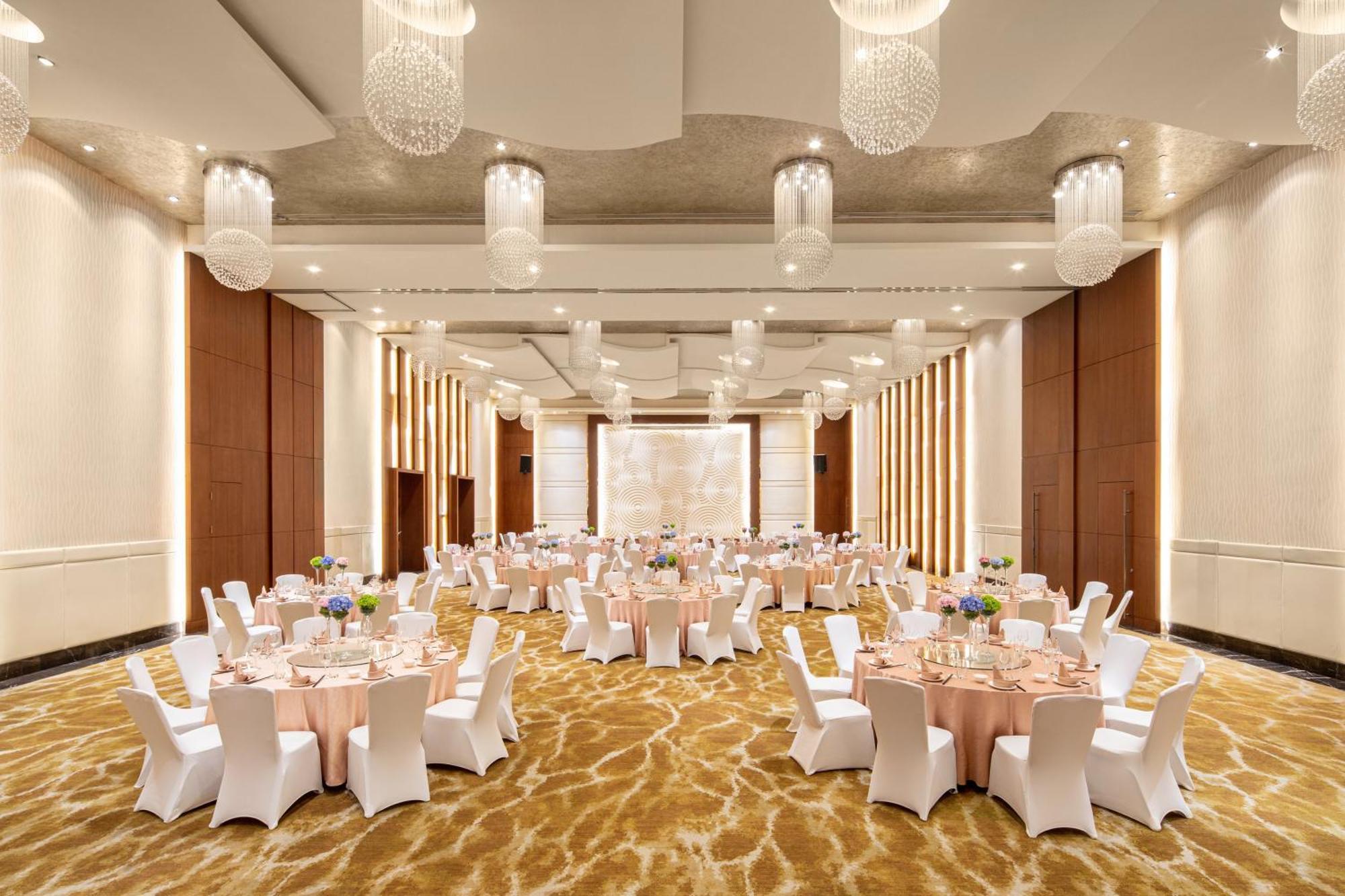 Crowne Plaza Shanghai Xiayang Lake By Ihg Qingpu Екстериор снимка