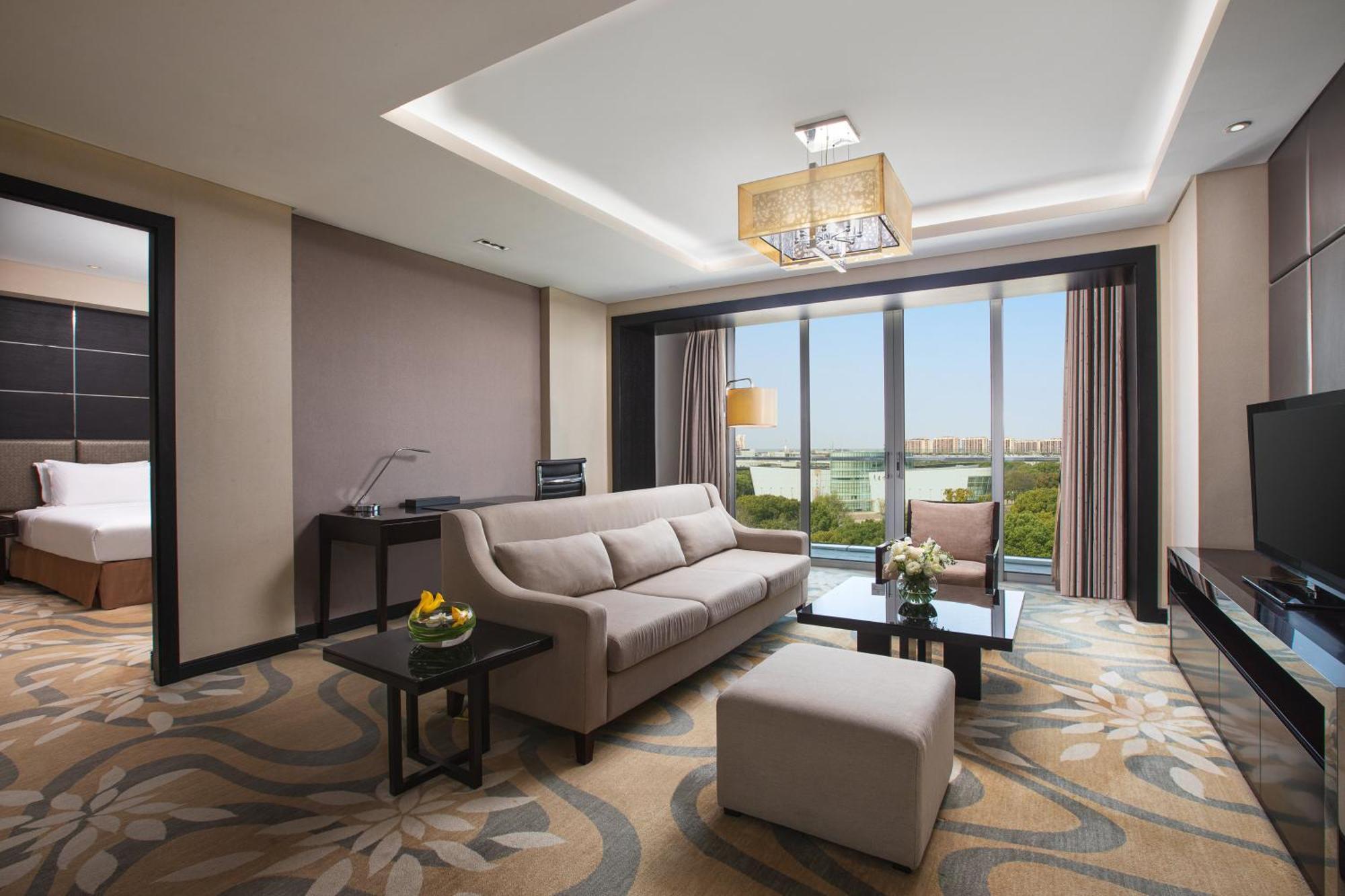 Crowne Plaza Shanghai Xiayang Lake By Ihg Qingpu Екстериор снимка