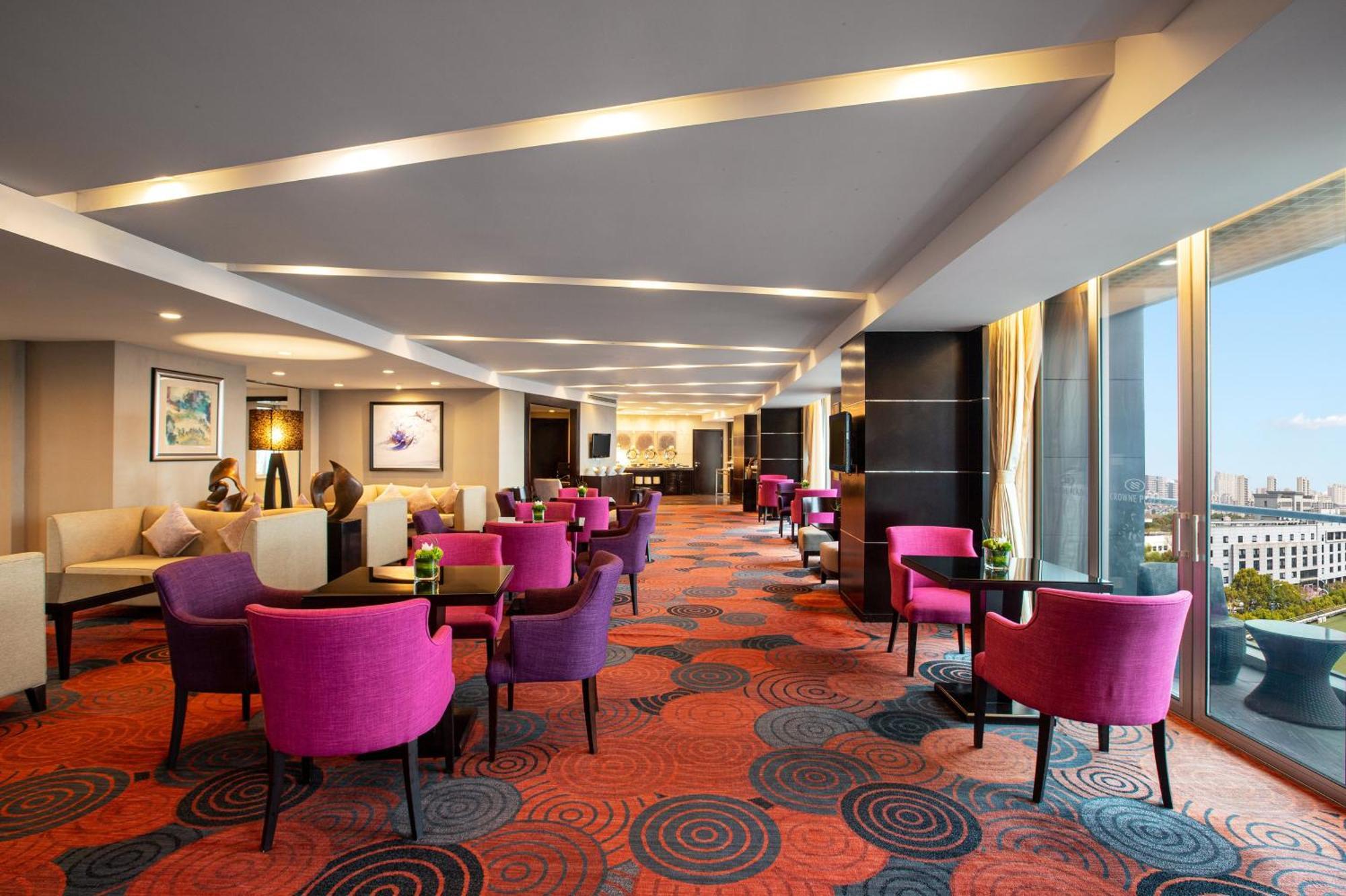 Crowne Plaza Shanghai Xiayang Lake By Ihg Qingpu Екстериор снимка